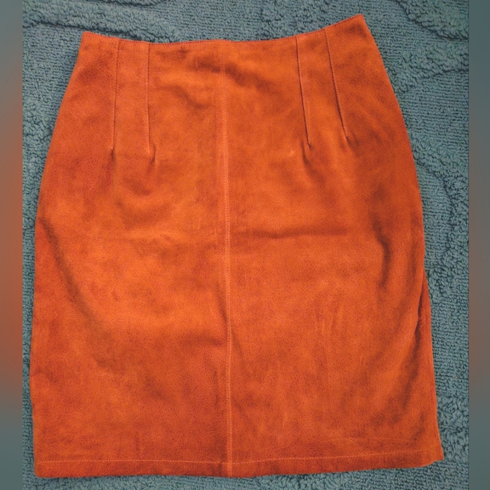 The Limited VINTAGE Suede skirt size 10